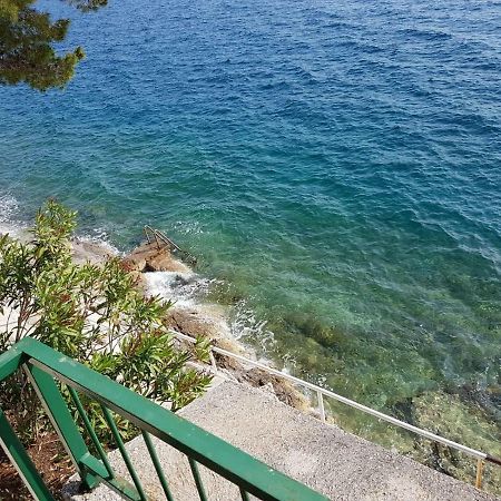 Drvenik, Apartman 1M From Sea Drvenik  Bagian luar foto
